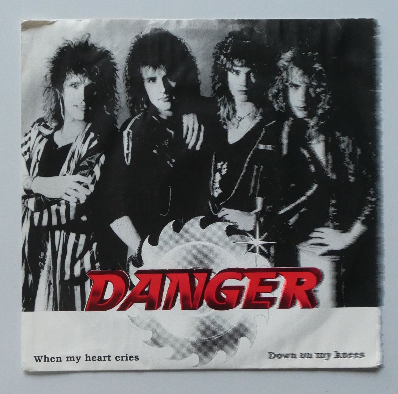 CD: Danger – When My Heart Cries, Down On – Usato da Frauenfeld venduto da Astra13