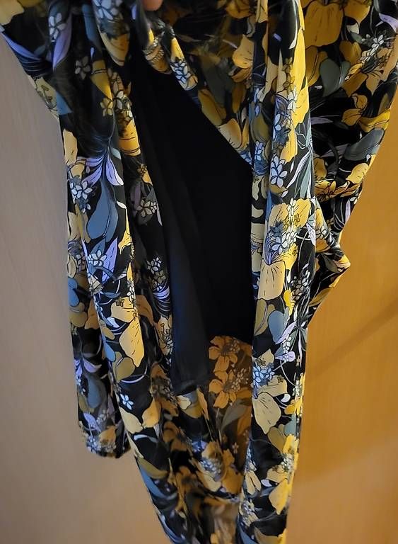 Kleider: Vestito IKKS nuovo – Gebraucht aus Bellinzona von Erny650 1