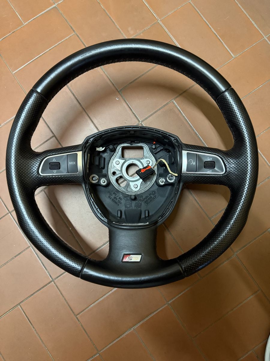 Alle Autoersatzteile: audi a3 lenkrad  – Gebraucht aus lugano von tho1969