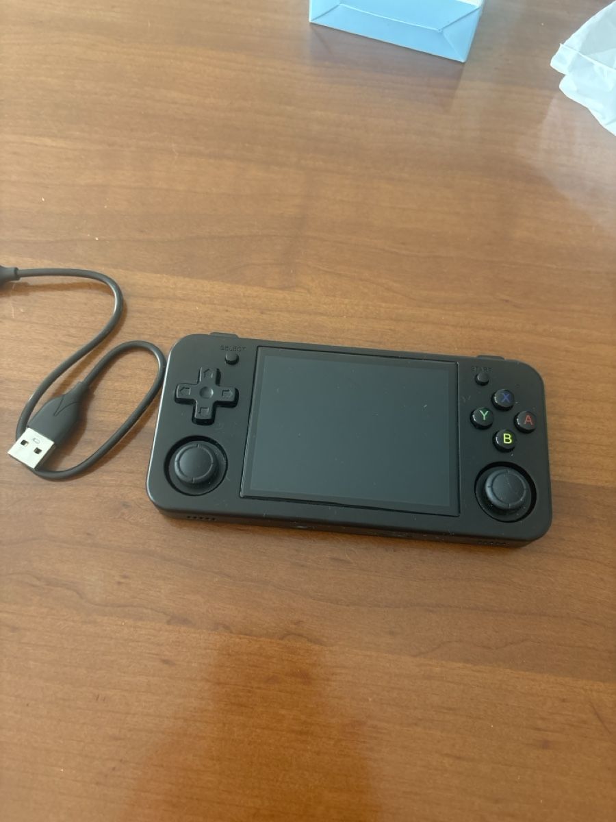 Anbernic Consoles: Console della anbernic  – Neuf (Voir description) à Figino par mat_2r6c