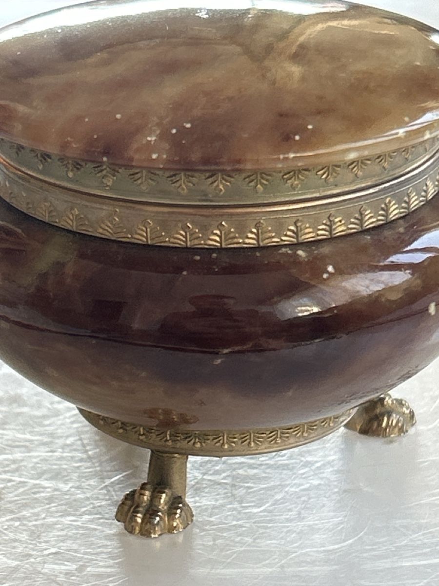 Alle Dekorationen: Schmuckdose Onyx Messing mit Füsschen (I12) – Gebraucht aus Aarau von bro_9zsg 5