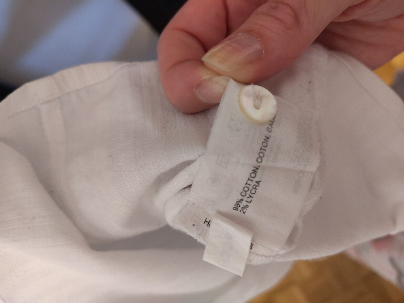 Esprit Camicette: ESPRIT Businessblusenhemd mit gewissem Extra Gr.36/38 – Usato da Zollikofen venduto da Tini031 4