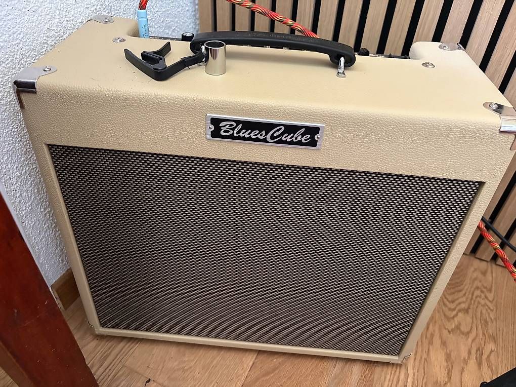 Roland Amplificatori: Ampli guitare Roland Blues Cube Stage – Usato da Corminboeuf venduto da Garoclo