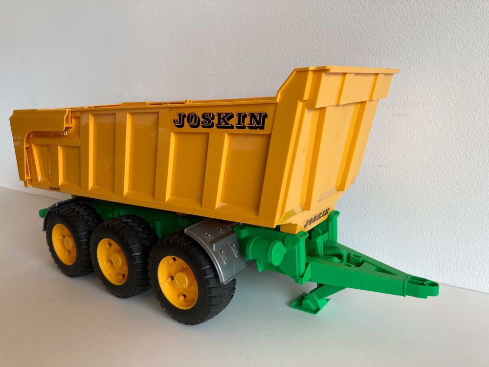 Remorque BRUDER JOSKIN Benne 3 Essieux - Échelle 1/16 - Jouet Neuf BRU2212