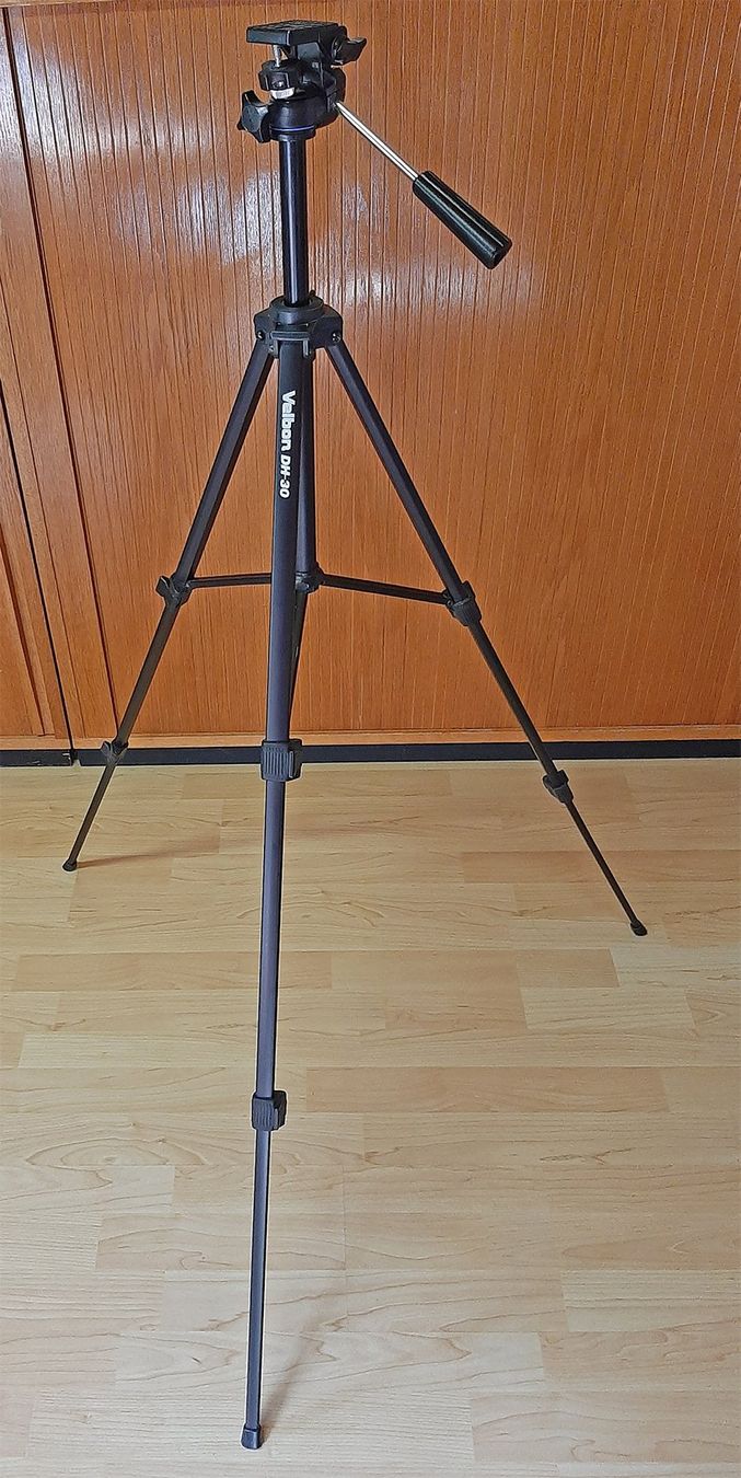 Treppiedi & Teste: Kleines Foto-Stativ – Usato da Bazenheid venduto da ewu_zy2h