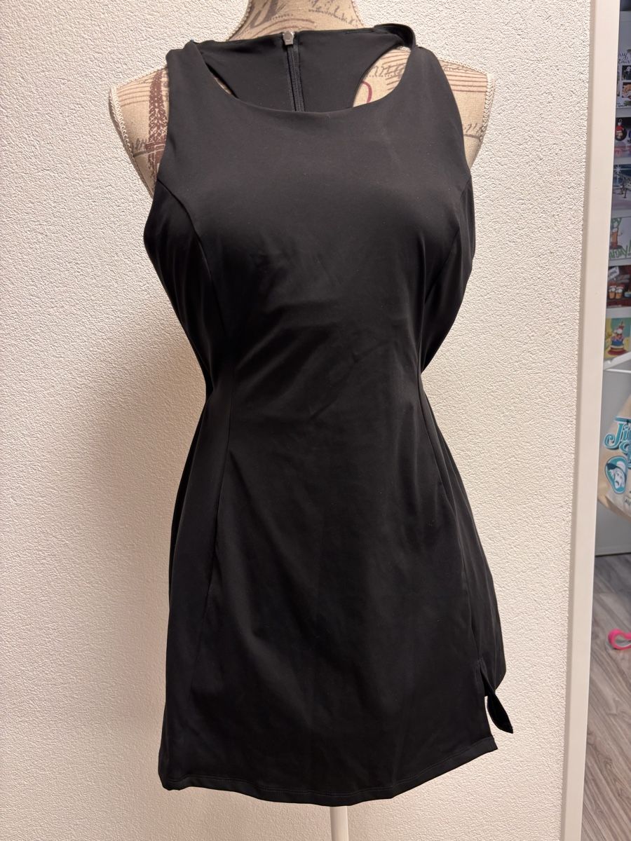 H&M Vestiti: Herziger Sportrock mit Tights  Gr M – Nuovo (secondo la descrizione) da Gossau SG venduto da Swisslady25