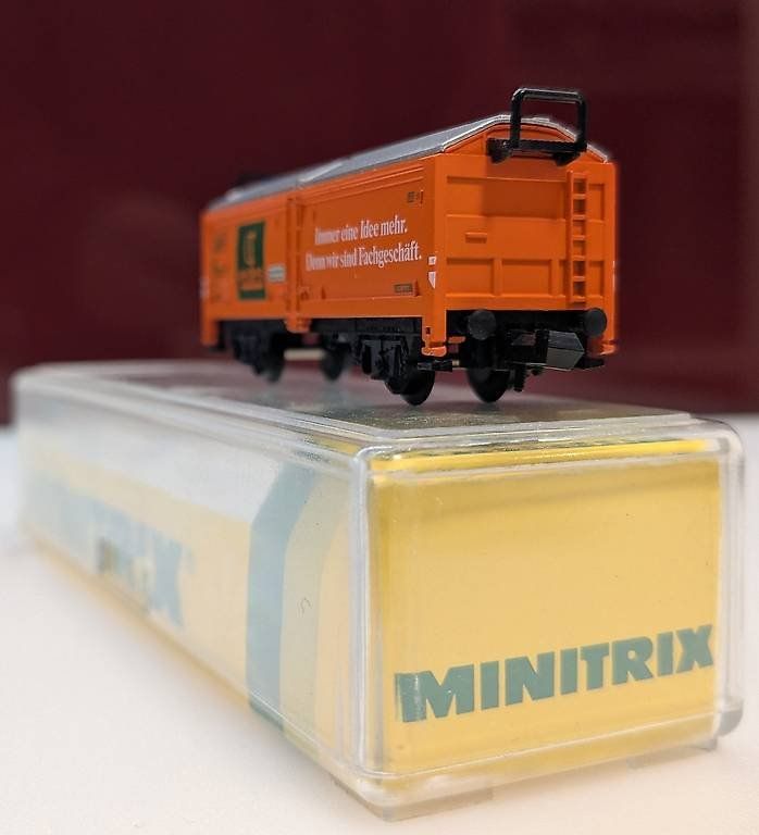 Trix Modellini di ferrovie: Spur N Güterwagen "vedes" – Usato da Reinach BL venduto da angus74 2