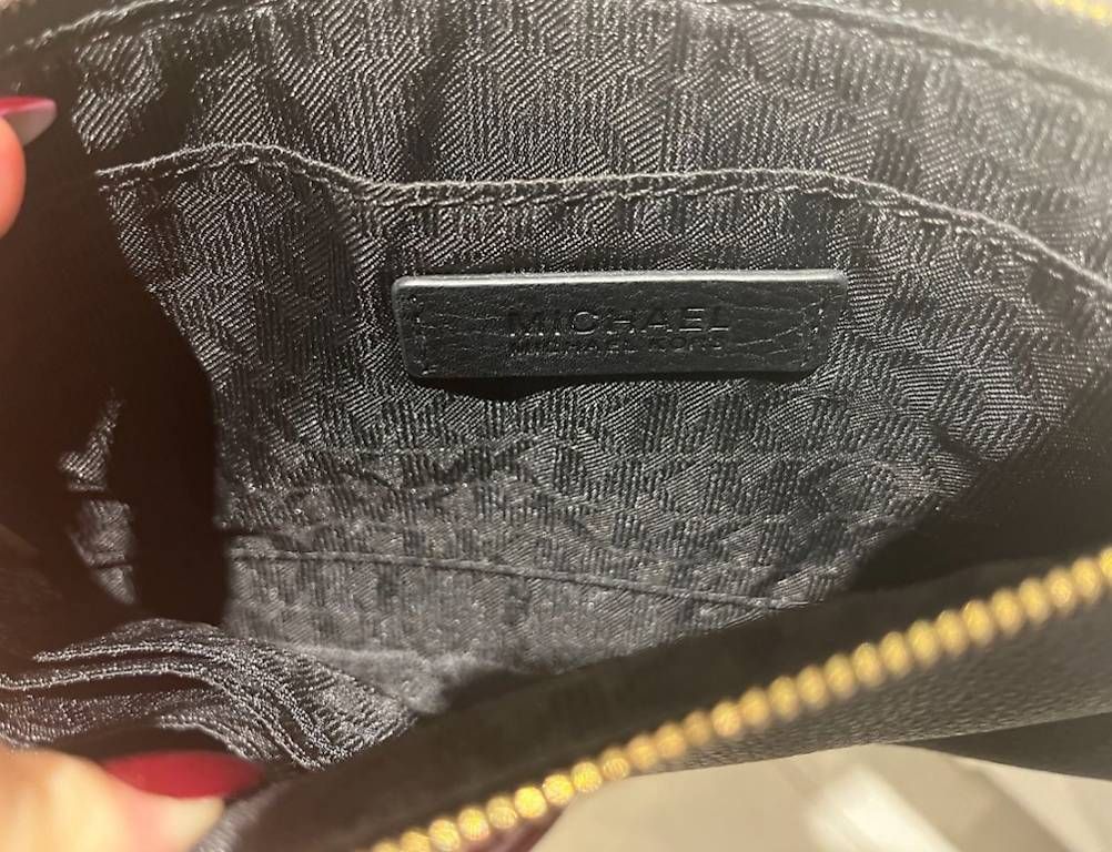 Michael Kors Borse da donna: Michael Kors Klatschtasche – Usato da Büttikon AG venduto da ayl_2l5c 2