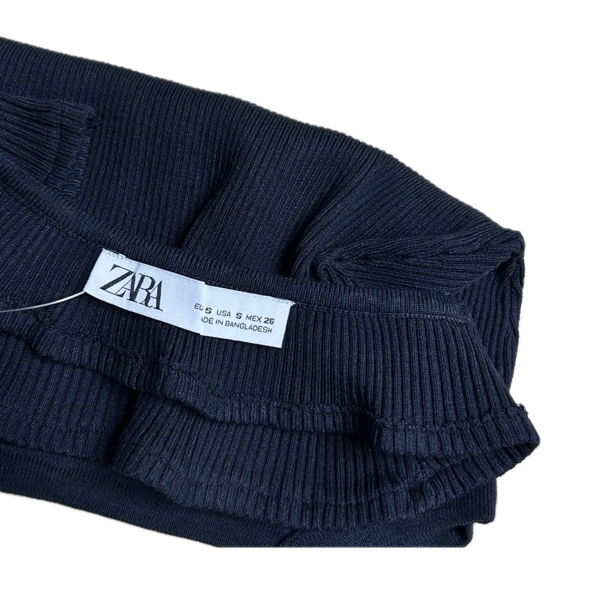 Zara Tops: Zara Backless Top – D'occasion à St. Gallen par look-twice 4