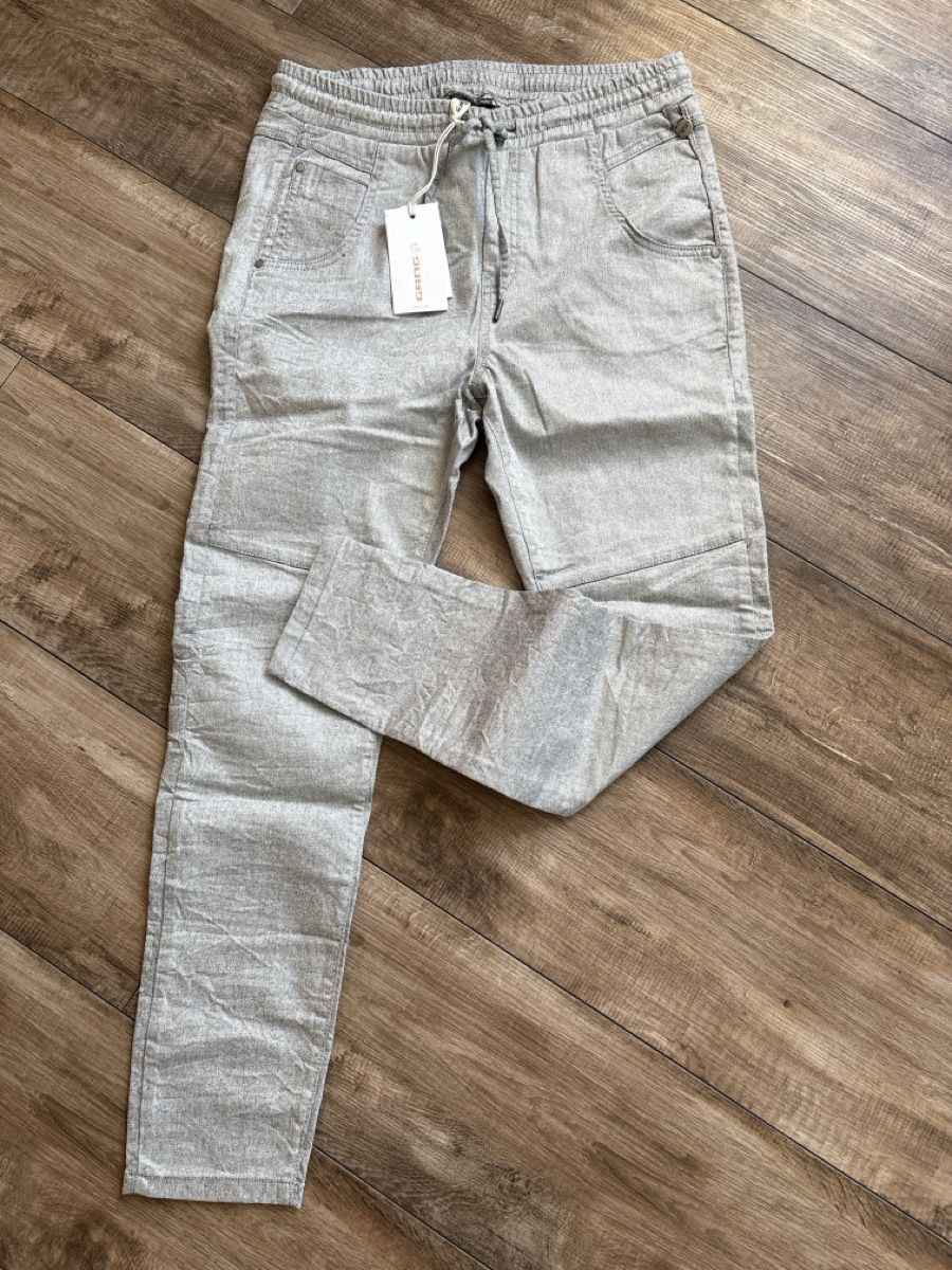 Gang Pantaloni: Neue Gang Hose 30 – Nuovo (secondo la descrizione) da Urnäsch venduto da Schuerli