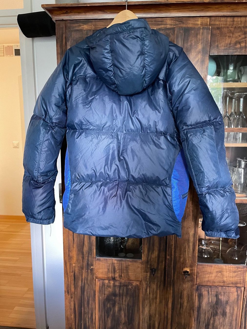 Jet Set Giacche: Jetset Winterjacke blau – Usato da Zürich venduto da Sbd1 1