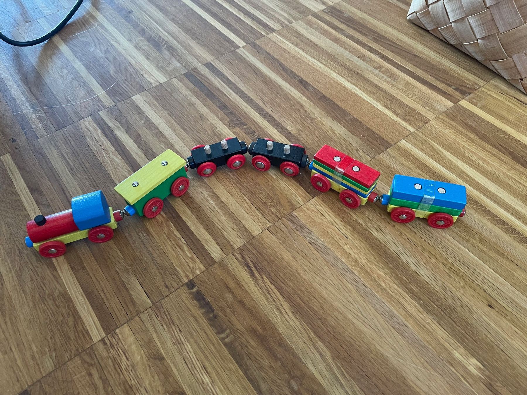 Brio Giocattoli: Holzeisenbahn-Set – Usato da Winterthur venduto da Fengler 2