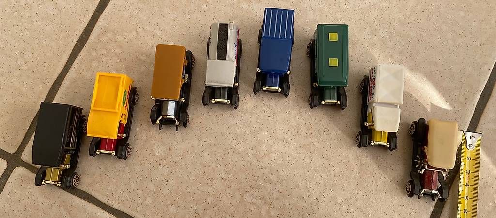 Modellini d'auto: Modellautoserie 80er Jahre – Usato da Günsberg venduto da Peso1 2