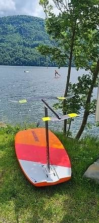 Tavole da surf e di nuoto: Naish S25 Micro Hover Wind Foil Board – Usato da Kriens venduto da marcel.vl