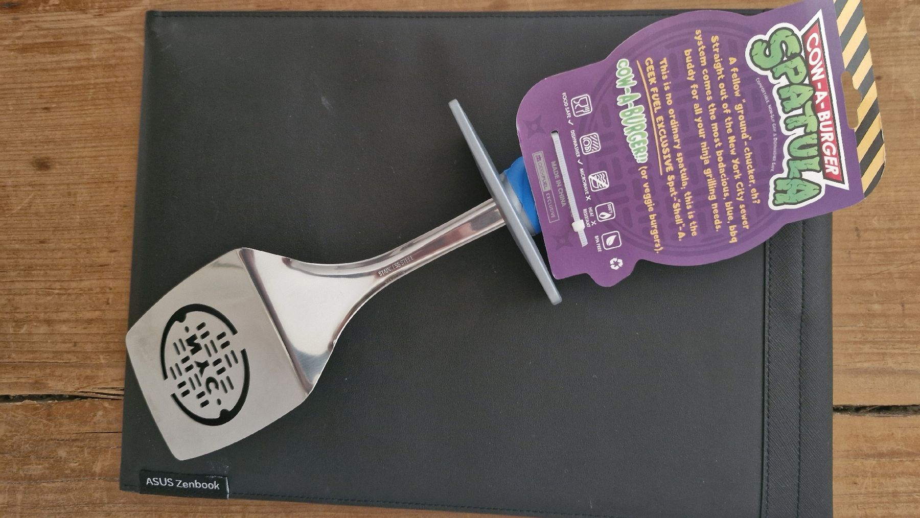 Spielzeuge: TMNT Ninja Turtles Spatula Grill BBQ New – Neu (gemäss Beschreibung) aus Bülach von colaslive 3