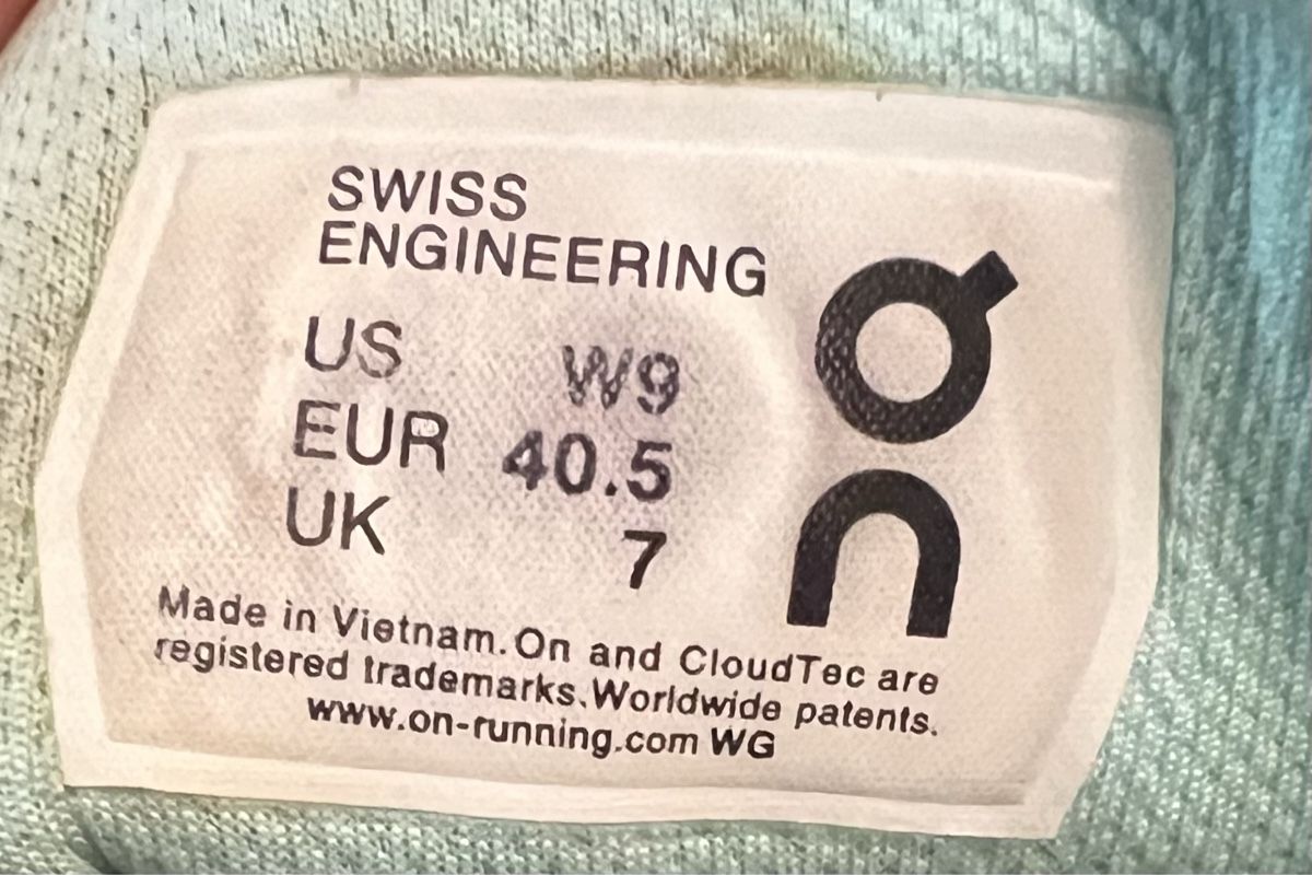 Chaussures femmes: On Laufschuhe – D'occasion à Opfikon par Luis144 4