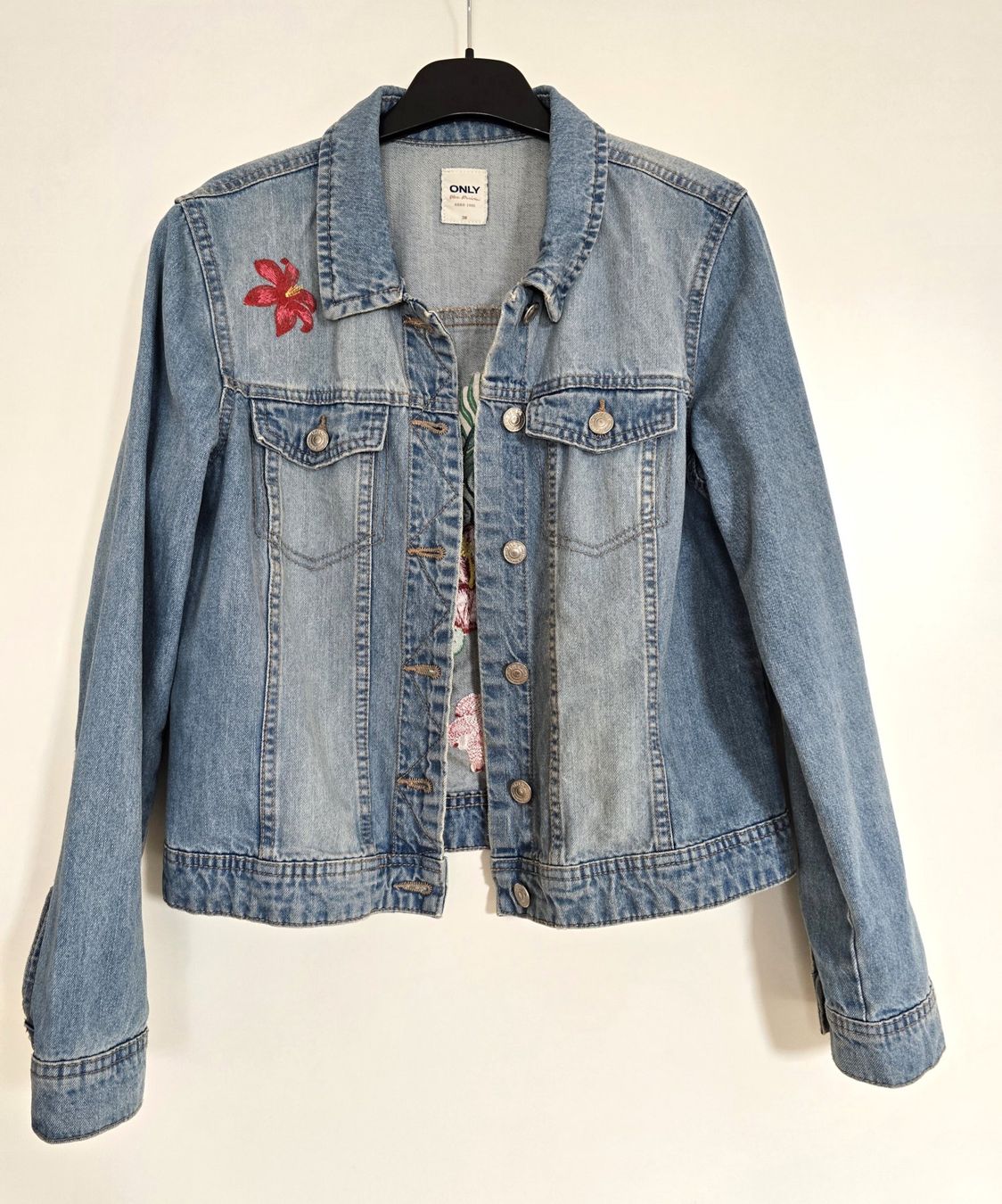 Only Giacche: Only Damen Jacke Jeansjacke Grösse 38 – Usato da Oetwil an der Limmat venduto da dhantal 1