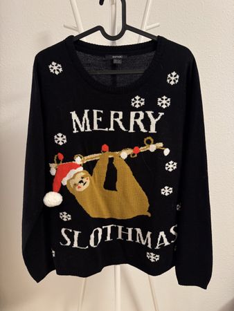 Schwarzer "Merry Slothmas" Pullover, Esmara, Gr. M 🎄🎁