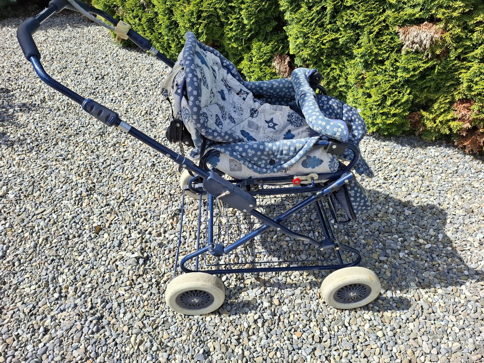 Carrozzine: Vintage Kinderwagen mit Qualität – Usato da Hunzenschwil venduto da Hardrock6 3