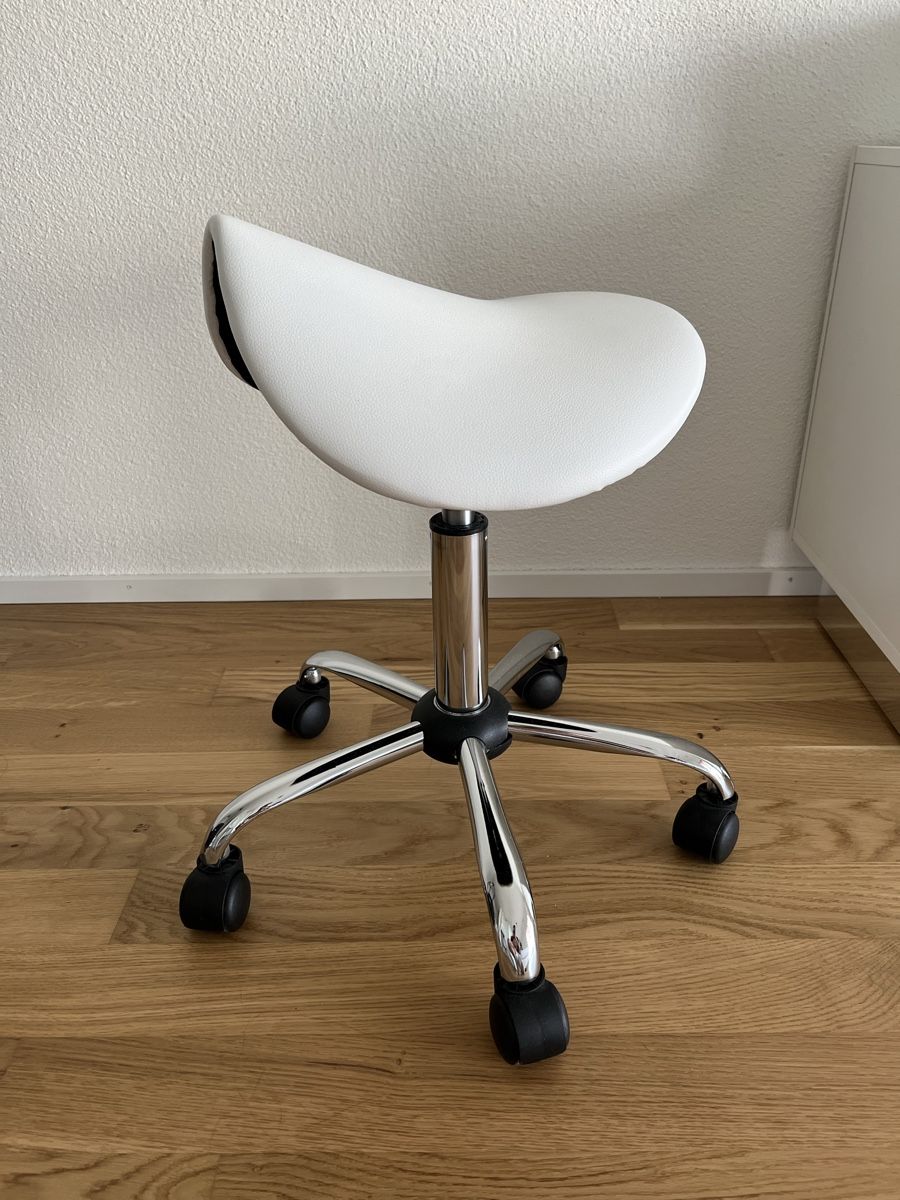 Sgabelli: ergonomischer Hocker – Usato da Niederglatt ZH venduto da sp57-NZ