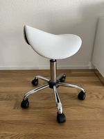 ergonomischer Hocker
