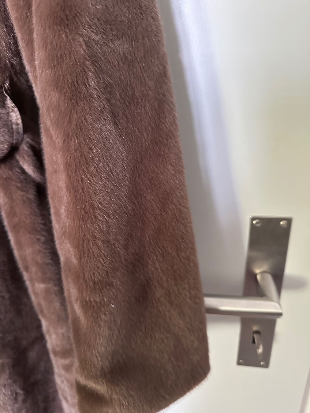 Cappotti: Manteau fourrure taille M – Nuovo e nell'imballaggio originale da Biel/Bienne venduto da orange1 3