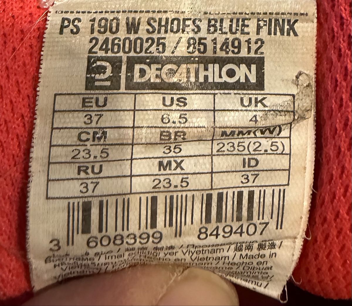 Decathlon Scarpe da uomo: Chaussures de sport Decathlon pointure 37 – Usato da Prez-vers-Noréaz venduto da Onicolet11 3