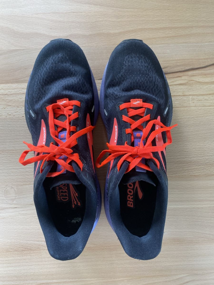 Brooks Damenschuhe: Brooks Laufschuhe Launch GTS 8 Grösse 40.5 – Gebraucht aus Bern von fashion_11 2