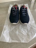 SLAM Sneaker