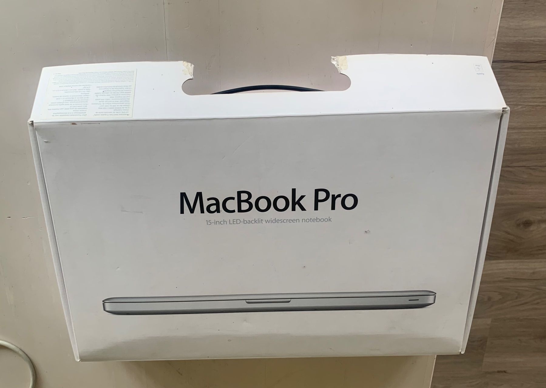 Apple Notebook: MacBook Pro 13“ – Difettoso da Volketswil venduto da dancingsoul74 9