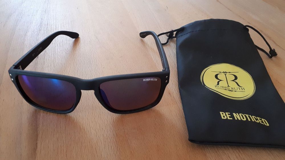 Robin Ruth Sonnenbrille (Gebraucht) in Stadel für CHF 1 – mit Lieferung ...