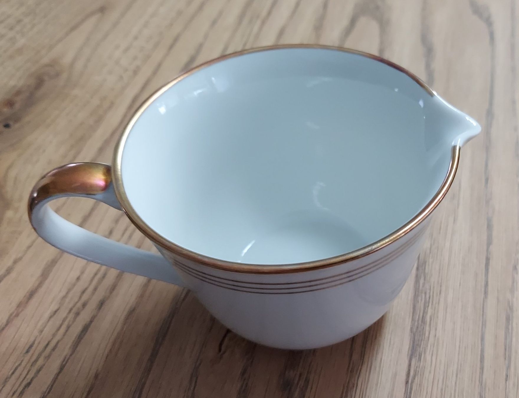 Kaffee- & Teegeschirr: Kaffee-/Tee Service mit Goldrand – Gebraucht aus Gunzgen von  3