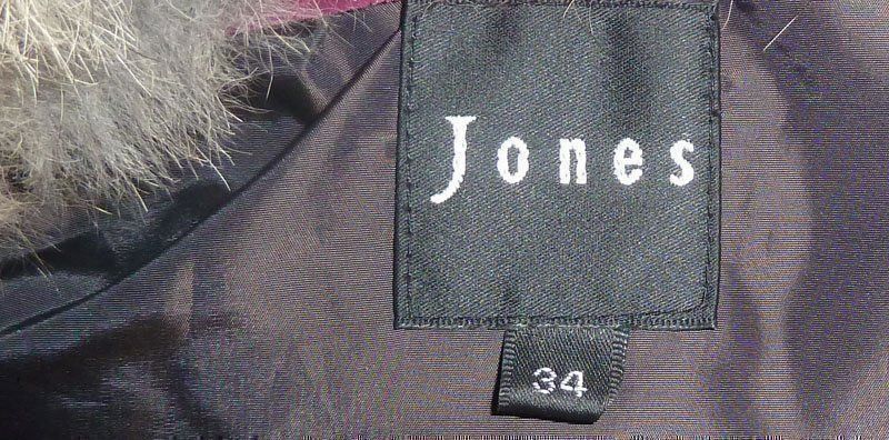 Jones Giacche: Jacke / Mantel Jones Gr 34 – Usato da Ruggell venduto da Btt 2