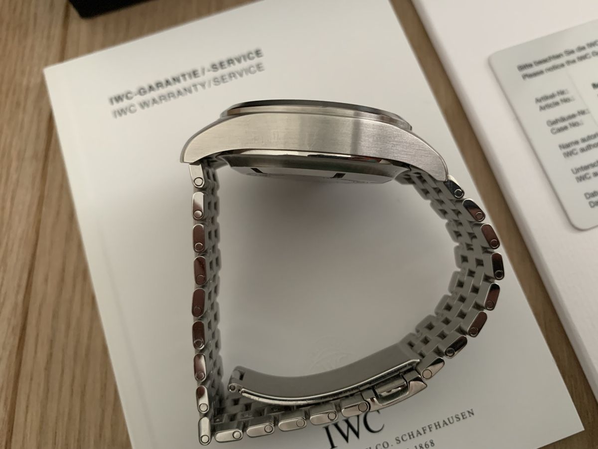 IWC Uhren: IWC IW371704 Neuwertig – Gebraucht aus Emmenbrücke von Van92 1