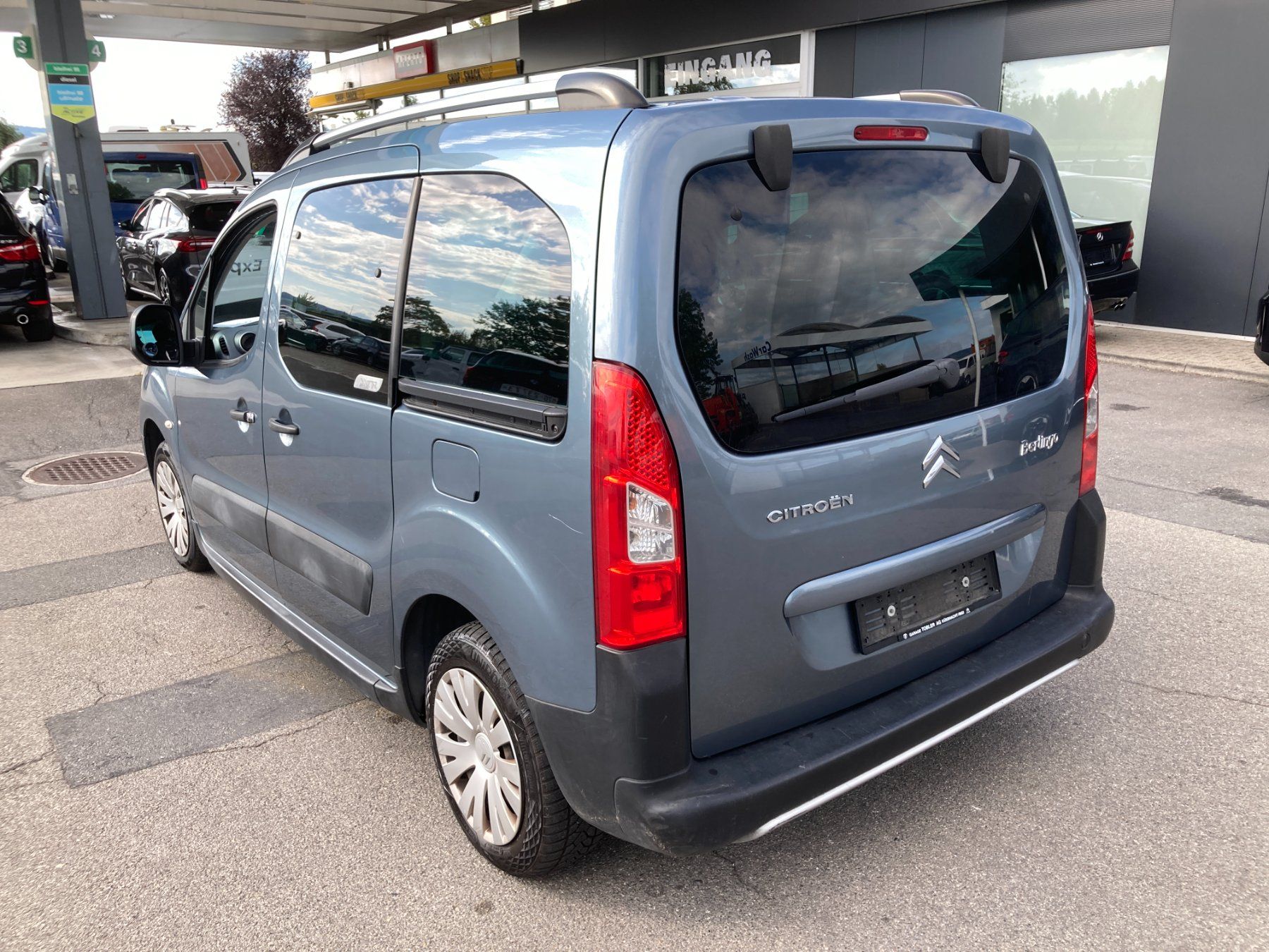 Citroën Veicoli commerciali: Citroen Berlingo 1.6 16V für Export oder Bastler – Usato da Cham venduto da WB2223 3