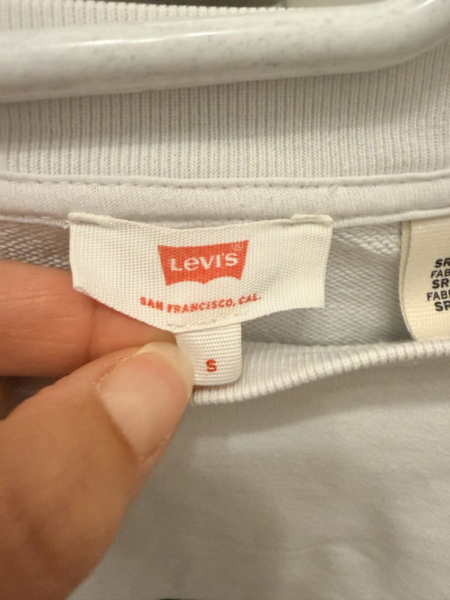 Levi's Maglioni & Felpe: Levi's Cropped Pullover Weiss, Gr. S, Baumwolle – Usato da Einsiedeln venduto da important__ 2