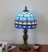 Lampe de table de style Tiffany ,  en verre teinté