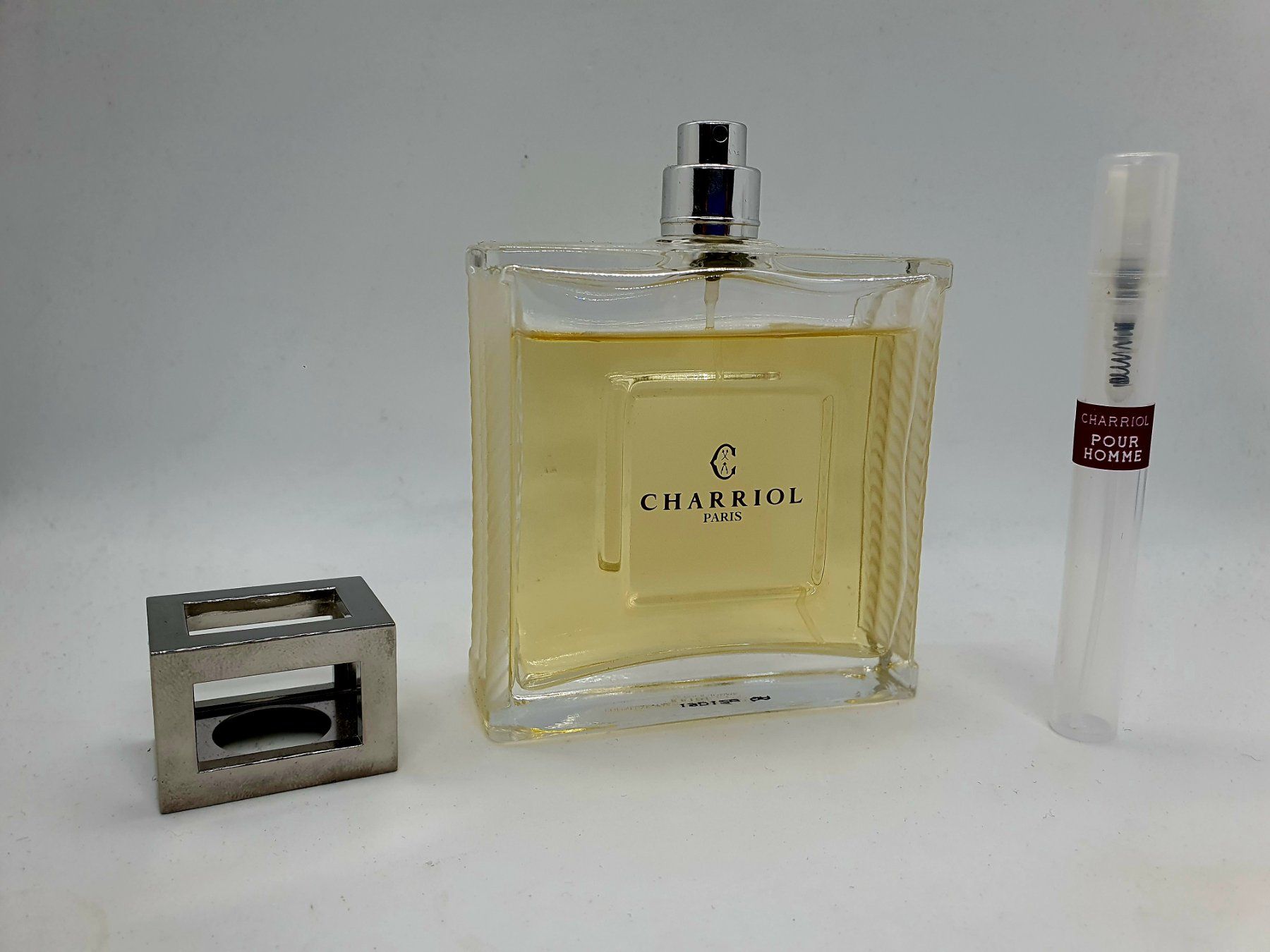 Profumi & Eau de Toilette: 5 ml CHARRIOL POUR HOMME ABFÜLLUNG – Nuovo (secondo la descrizione) da St. Gallen venduto da CaliSunshine