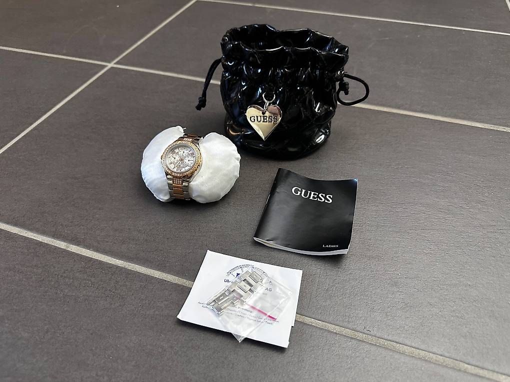Uhren: Guess Uhr – Gebraucht aus Homburg von lara.h.