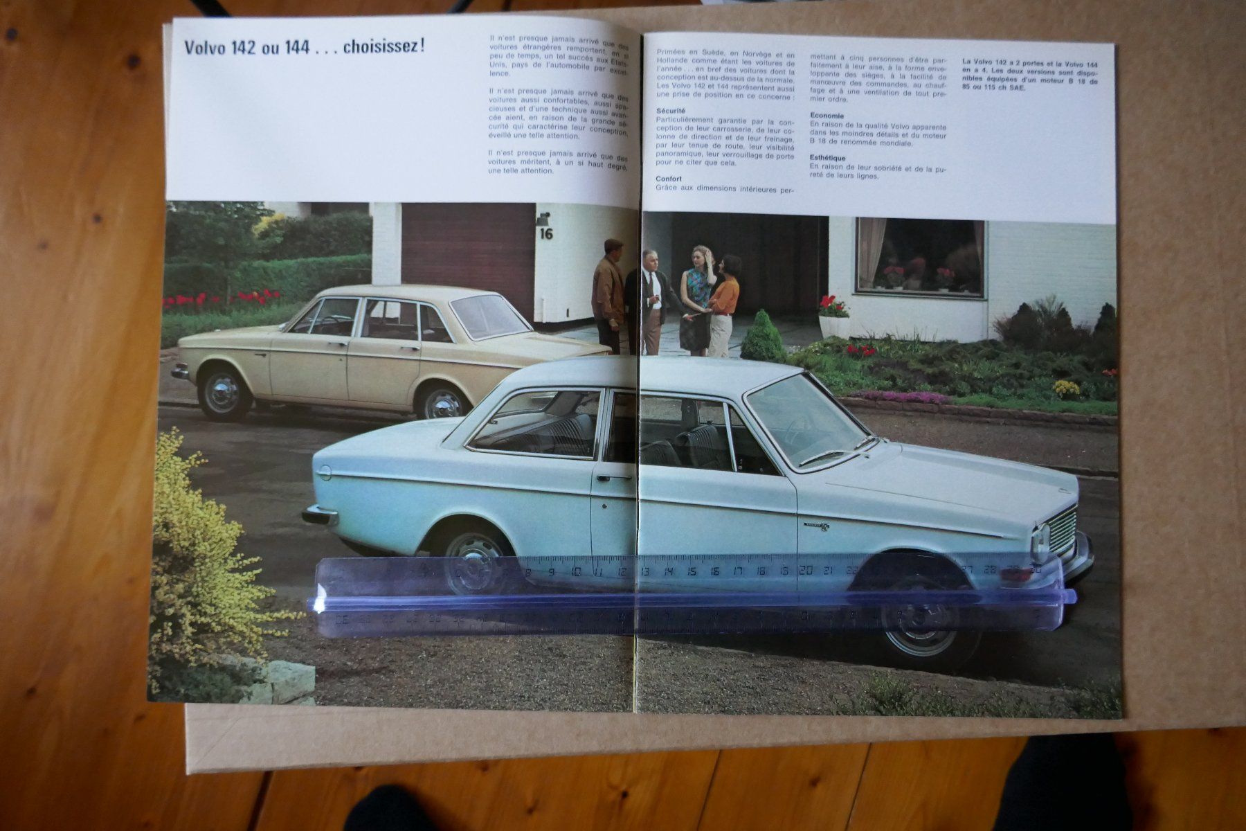Volvo Dokumente: VOLVO  142 et 144  Originalprospekt – Gebraucht aus Madiswil von ML911 1