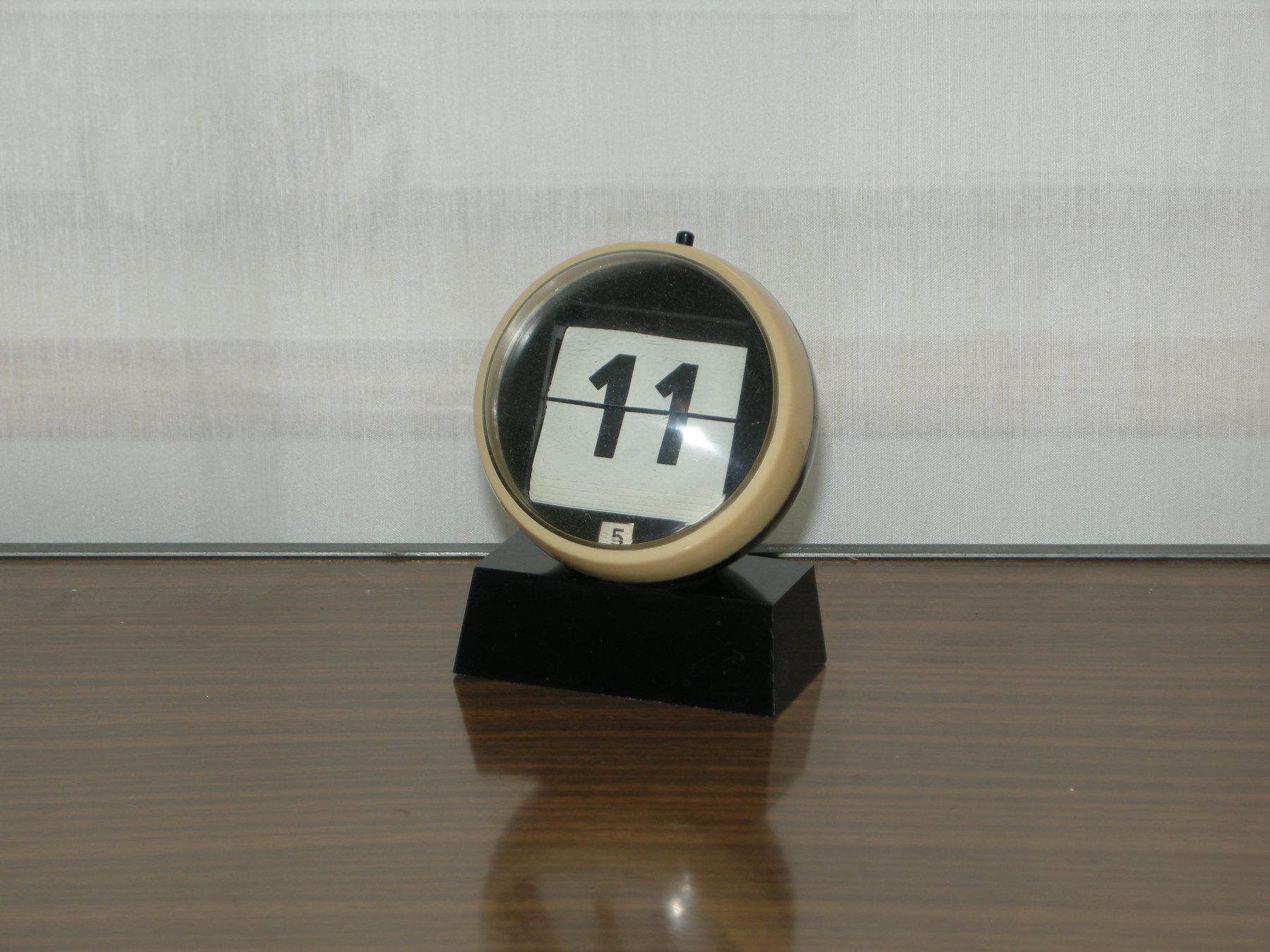 Calendari: Vintage Klappzahlen Datumsanzeige Kalender #Flipclock – Usato da Aarau venduto da Pearlz
