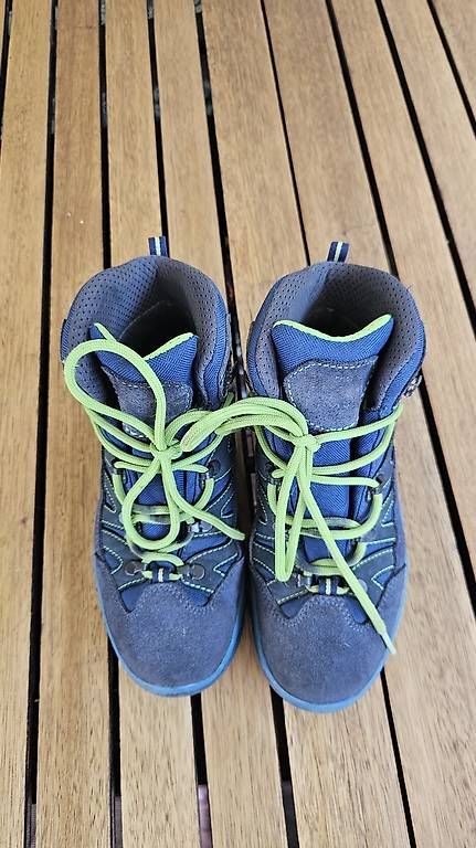 Scarpe per ragazzi: Wanderschuhe Kinder Grösse 35 – Usato da Zufikon venduto da Lmazi 2