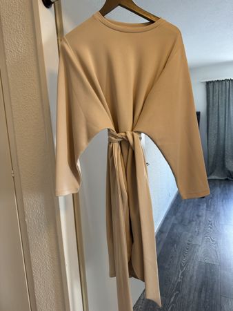 Kleid in Beige, Gr. M