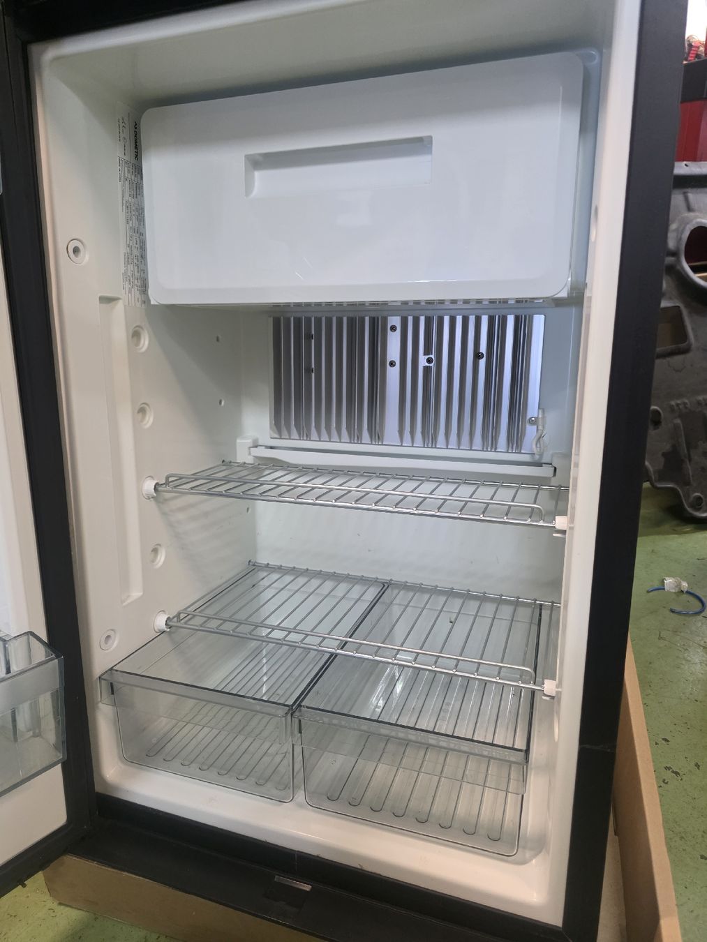 Kühlschrank: Dometic RM 10.5 T – Gebraucht aus Unterkulm von Aiesha 2