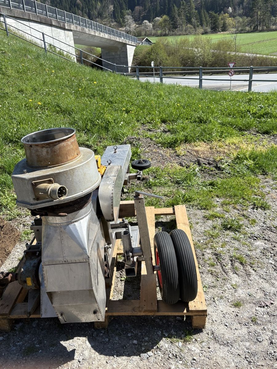 Toutes les machines: Stocker Maissilofräse – D'occasion à Grüsch par dor_hz75 2