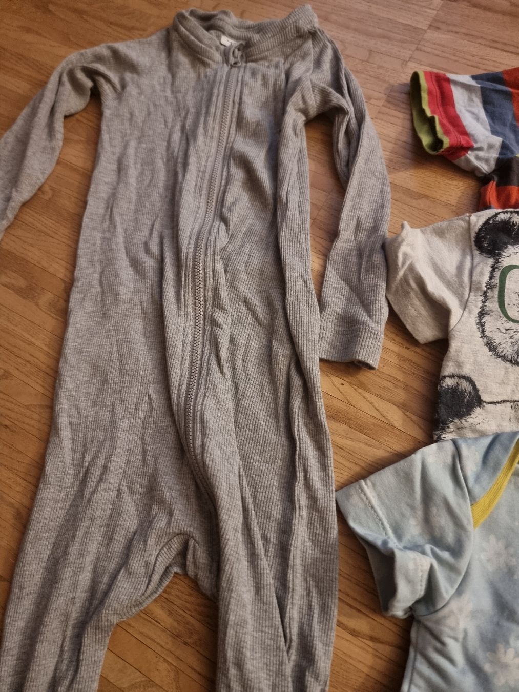 Lotti & Set di vestiti: 8 Teile Jungen Kleiderpaket Gr. 86 Steiff, Name it – Usato da Pratteln venduto da Malvea 4