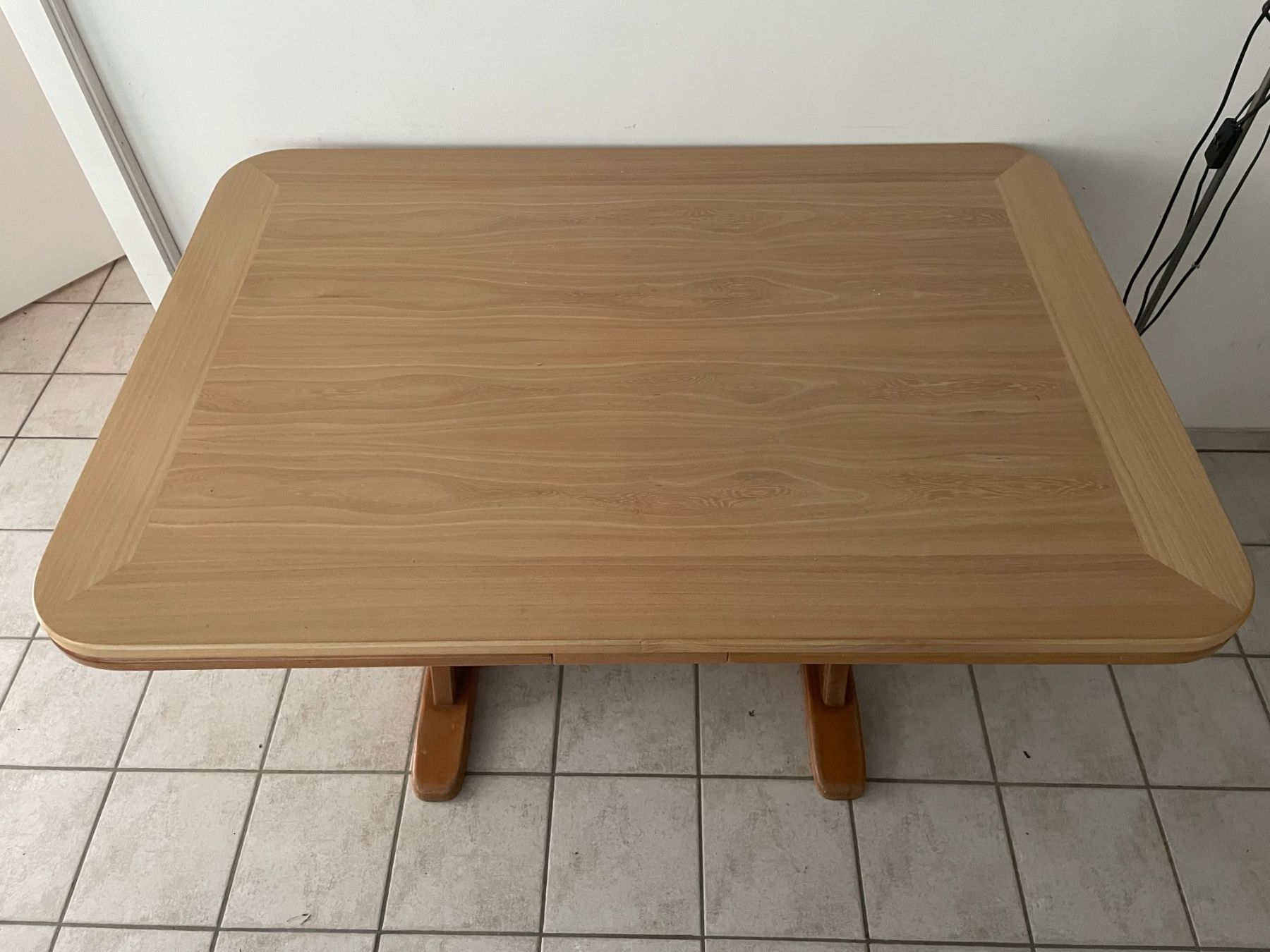 Tische: Tisch ausziehbar Echthholz – Gebraucht aus Gachnang von Mathiasbmx6