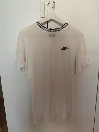 Nike T-Shirt weiss 