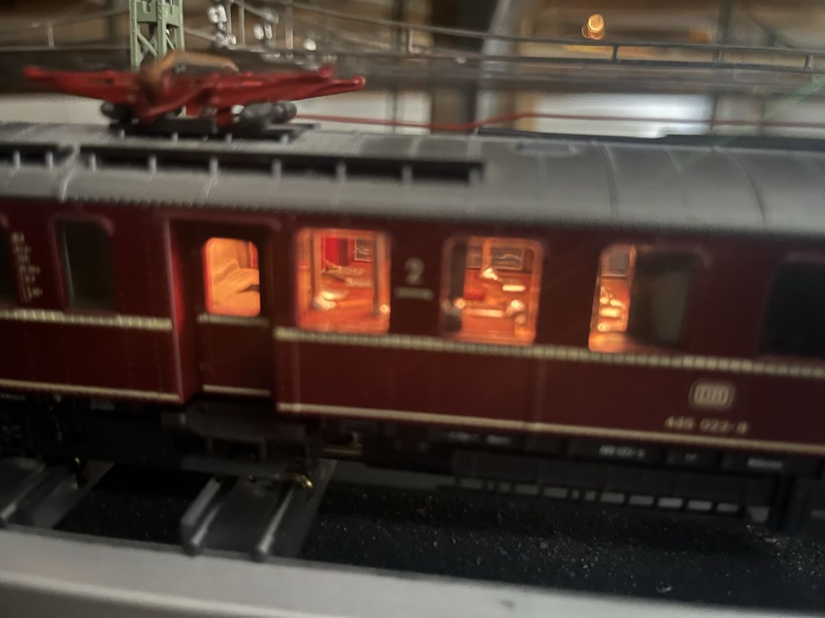 Roco Modellini di ferrovie: Roco H0 63055 E-Triebzug ET85/ES85 der DB - DSS – Usato da Oberdorf SO venduto da Sofarocker75 2