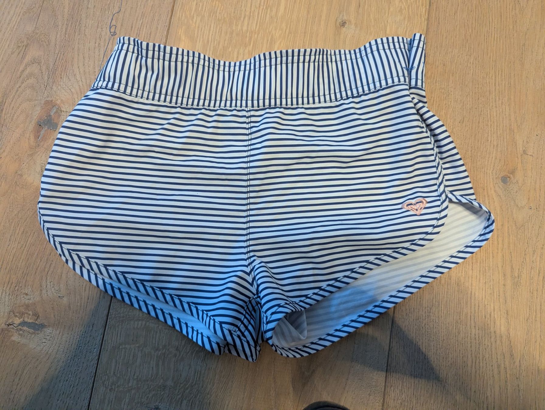 Roxy Costumi da bagno & Bikini: Roxy Badehose 10 Jahre 140 – Usato da Root venduto da Pfroeschli 3